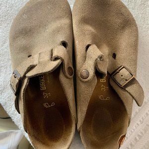 Women's Birkenstock Clogs, size 37